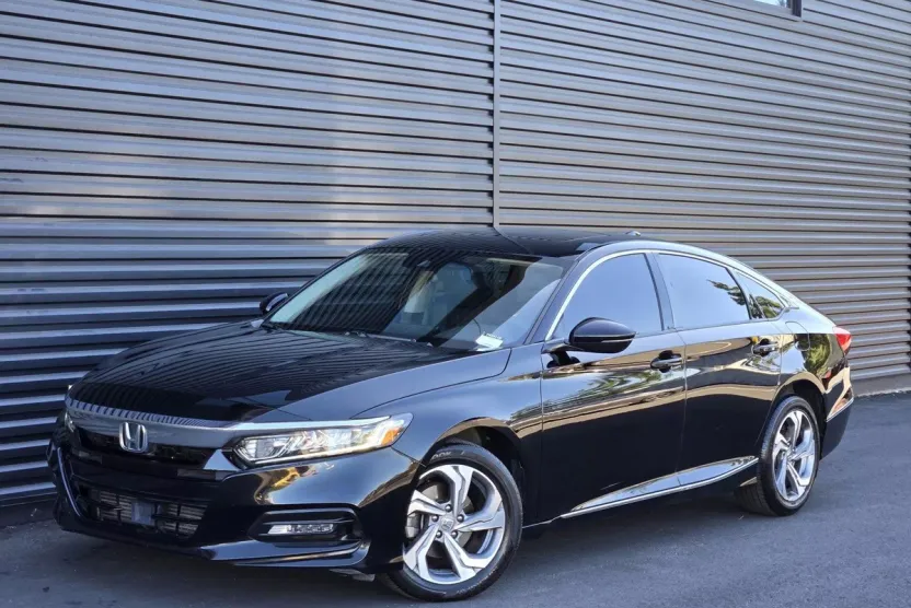 2019 Honda Accord EX-L 1.5T photo 1