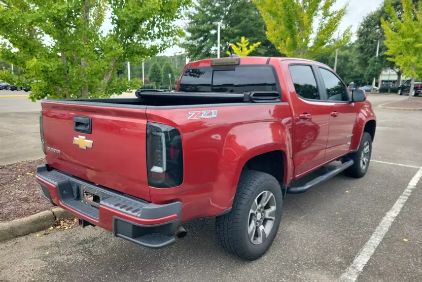 2016 Chevrolet Colorado Z71 photo 1