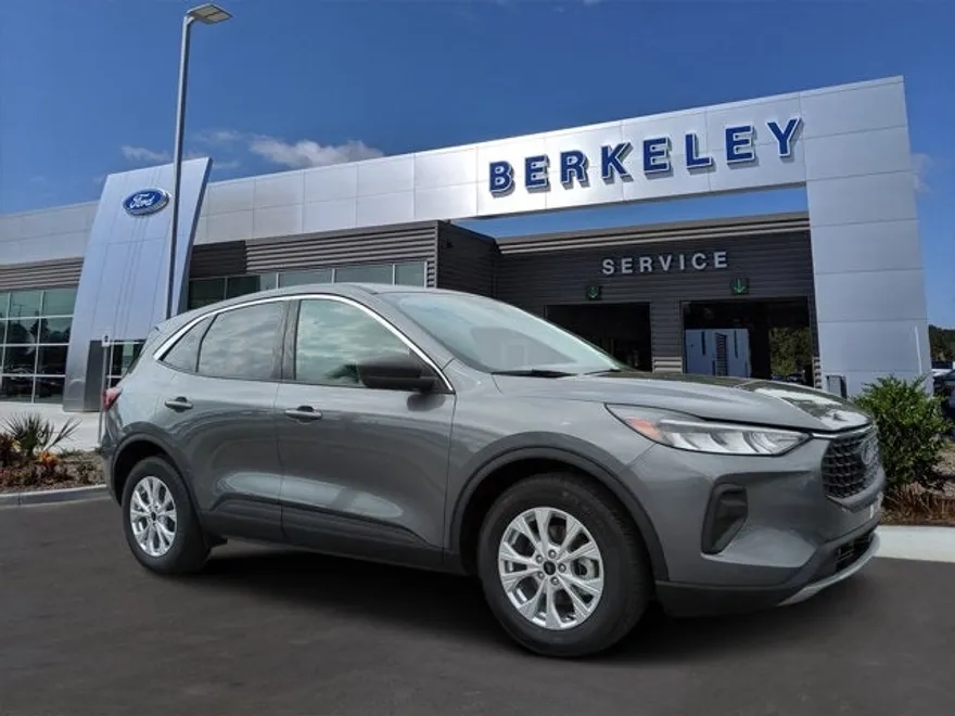 2023 Ford Escape Active photo 1
