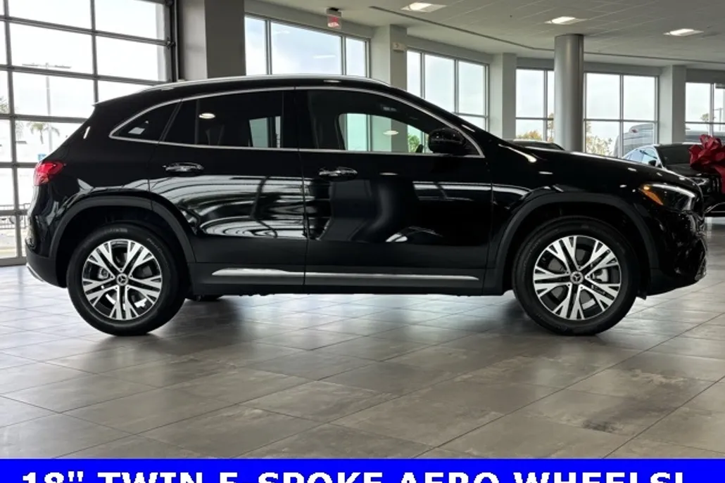 2025 Mercedes Benz GLA 250 photo 1