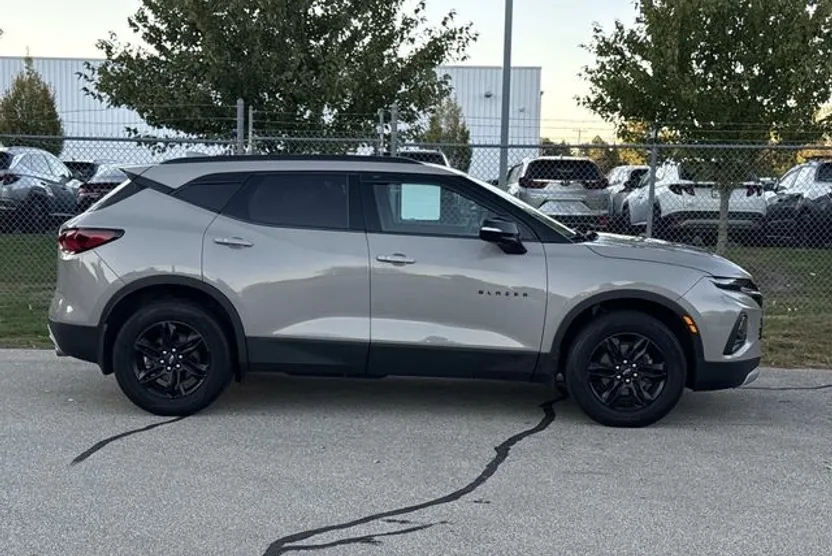 2021 Chevrolet Blazer 2LT photo 1