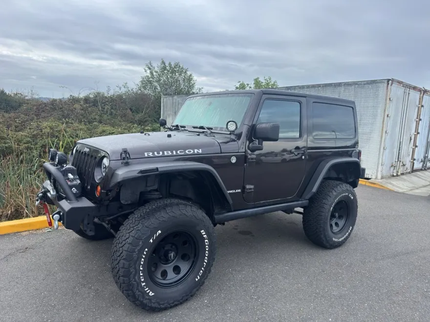 2013 Jeep Wrangler Rubicon photo 1