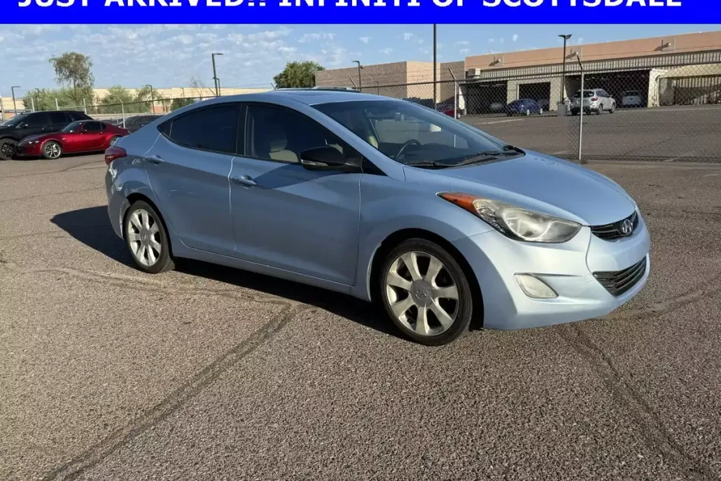 2012 Hyundai Elantra Limited photo 1