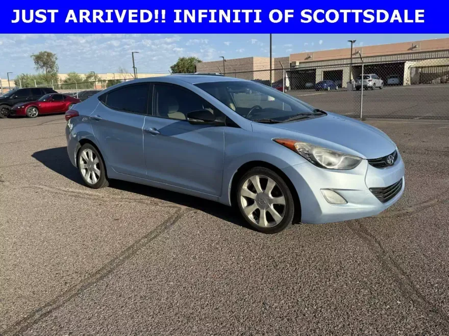 2012 Hyundai Elantra Limited photo 1