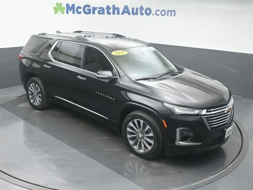 2022 Chevrolet Traverse Premier photo 1