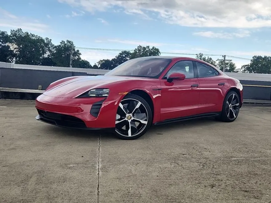 2022 Porsche Taycan 4S photo 1