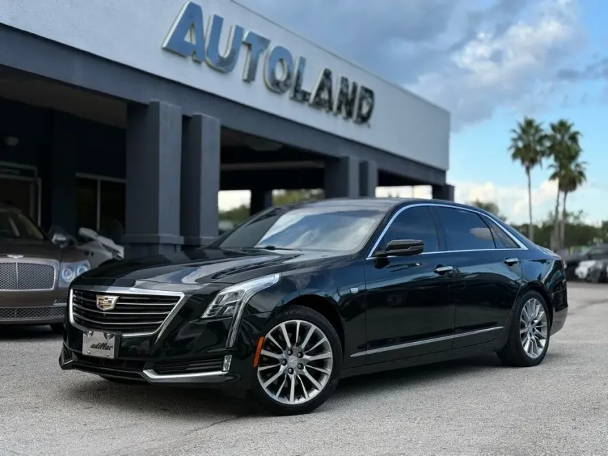 2017 Cadillac CT6 Luxury photo 1