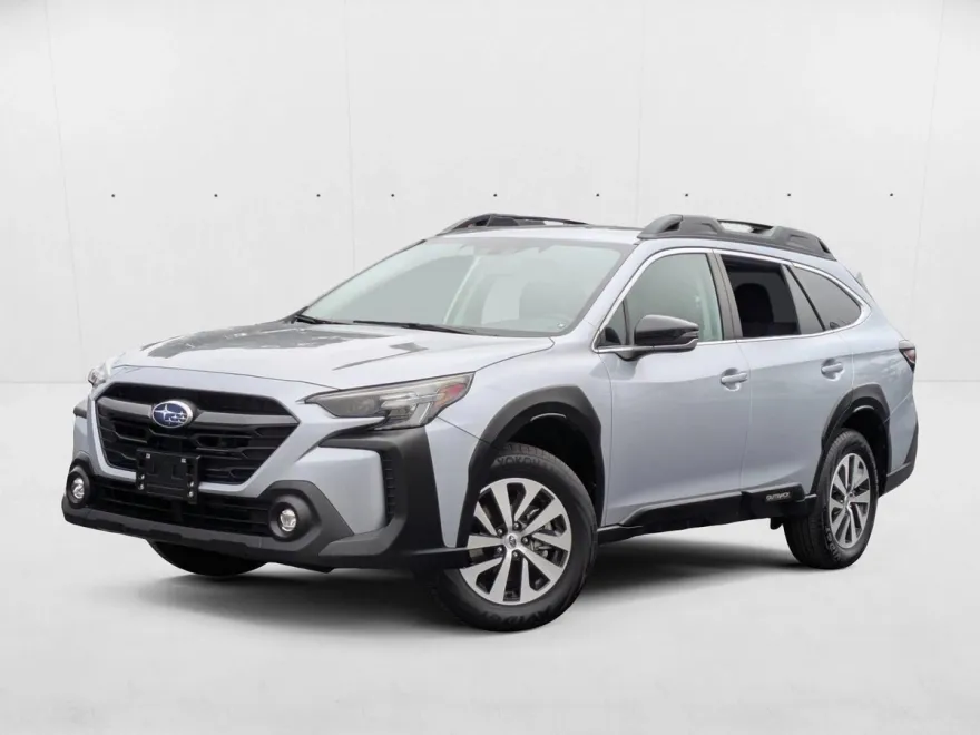 2023 Subaru Outback Premium photo 1
