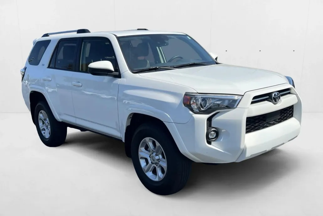 2023 Toyota 4Runner SR5 photo 1