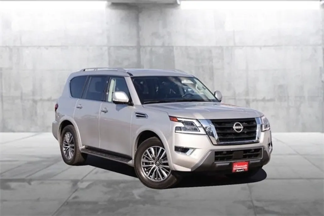 2024 Nissan Armada SL photo 1