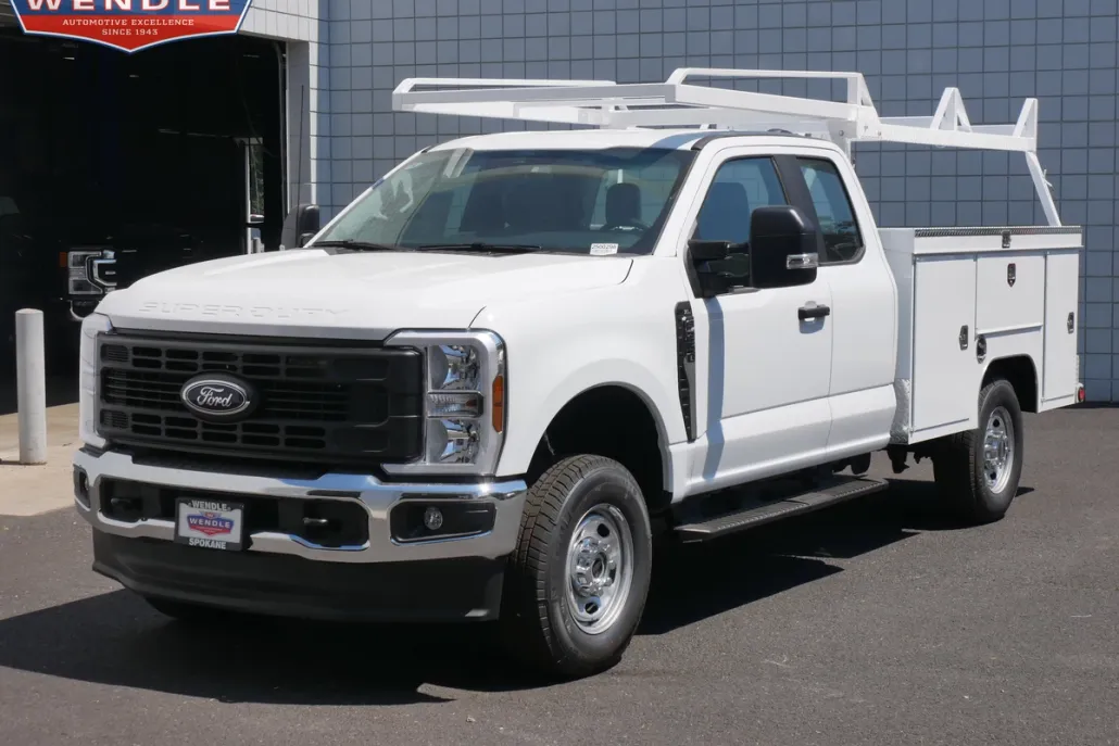 2025 Ford F-250 XL photo 1