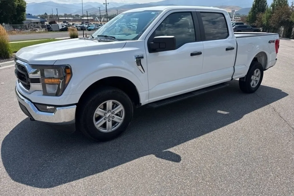 2023 Ford F-150 XLT photo 1