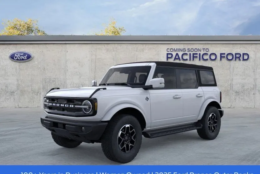 2025 Ford Bronco Outer Banks photo 1