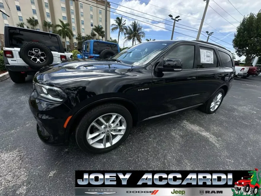 2025 Dodge Durango R/T Plus photo 1