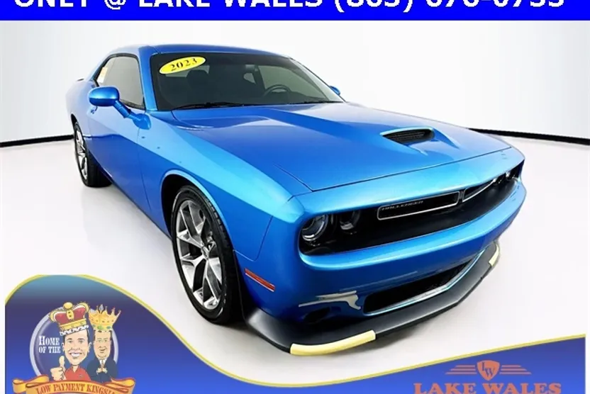2023 Dodge Challenger GT photo 1