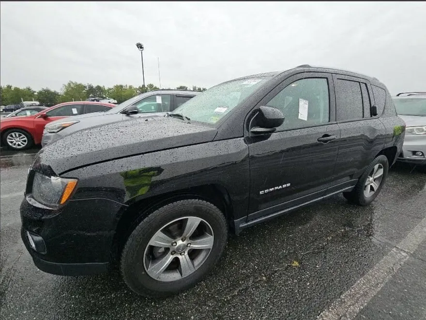2016 Jeep Compass Latitude photo 1