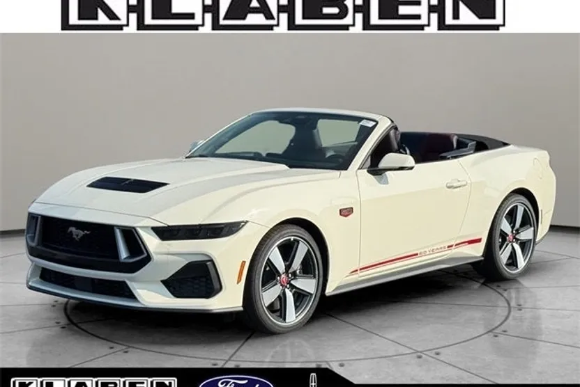 2025 Ford Mustang GT Premium photo 1