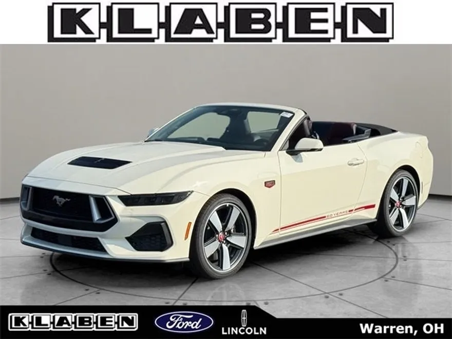 2025 Ford Mustang GT Premium photo 1