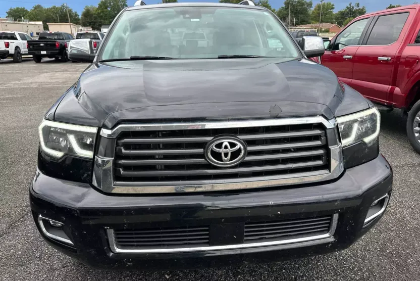 2021 Toyota Sequoia Limited photo 1