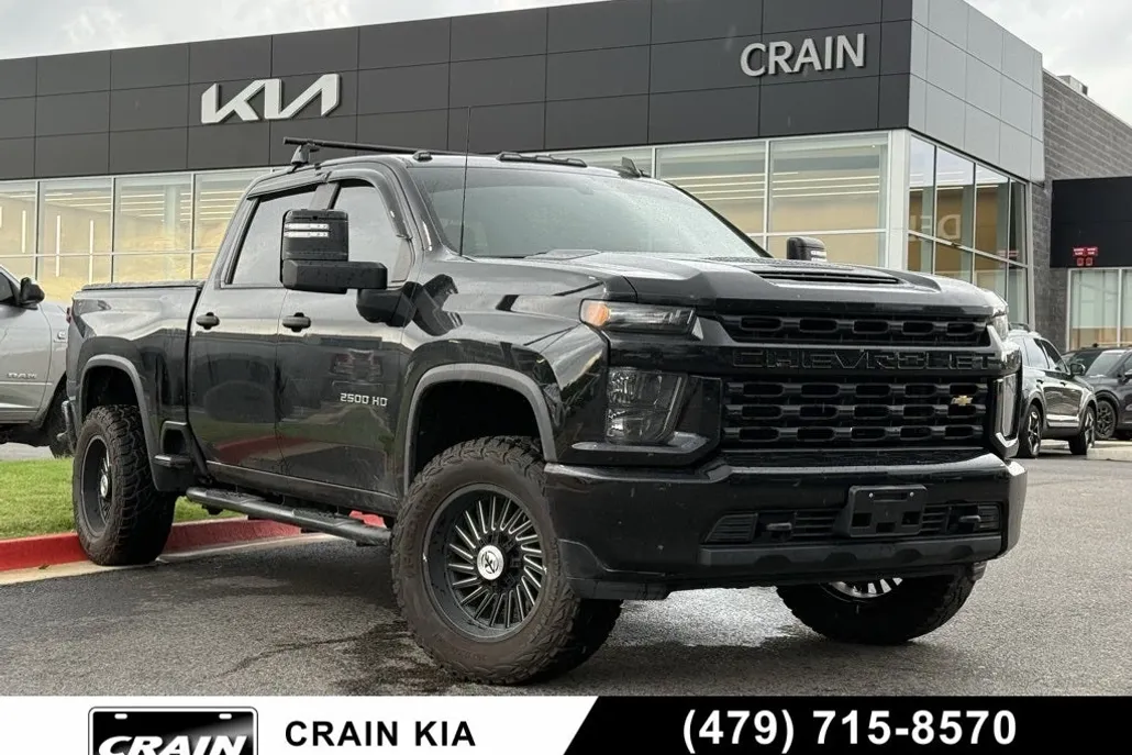 2020 Chevrolet Silverado 2500HD Custom photo 1