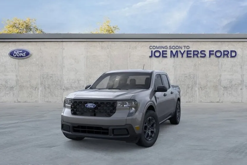 2025 Ford Maverick XLT photo 1