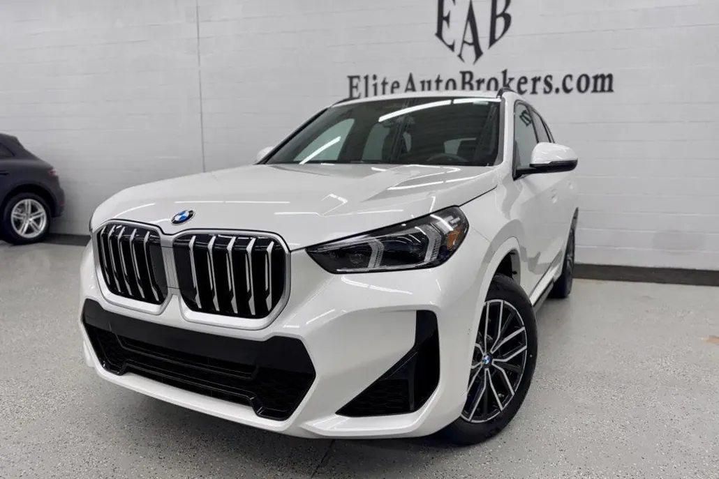 2025 Bmw X1 XDrive28i photo 1