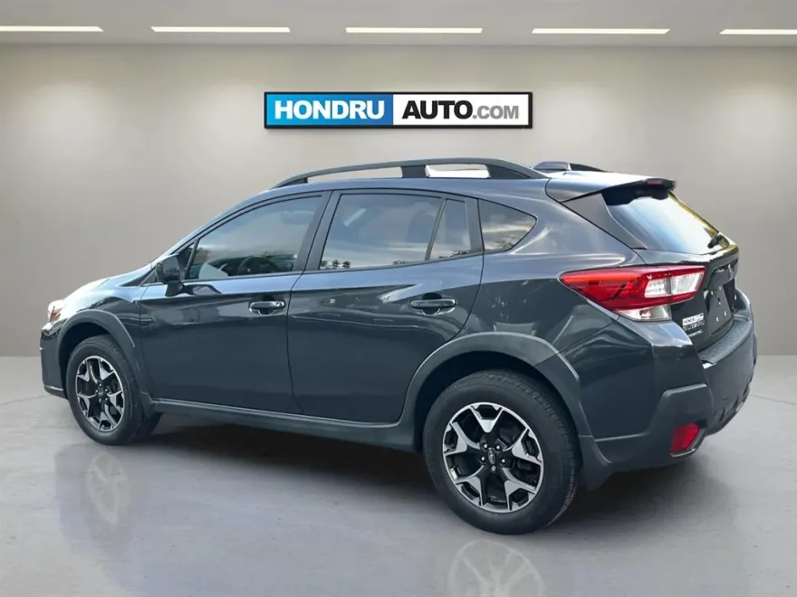 2019 Subaru Crosstrek 2.0i Premium photo 1