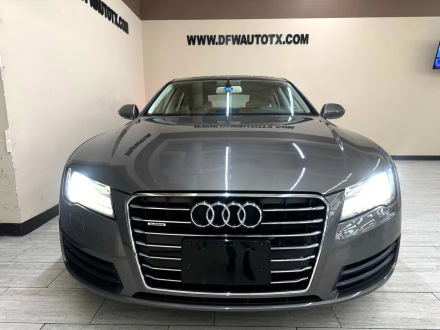2013 Audi A7 3.0T Prestige photo 3