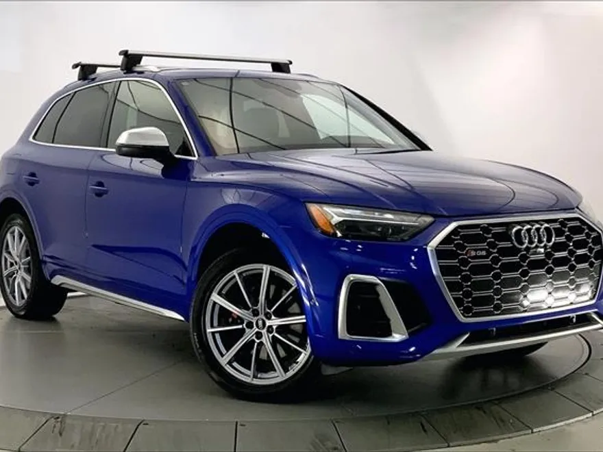 2023 Audi SQ5 Prestige photo 1