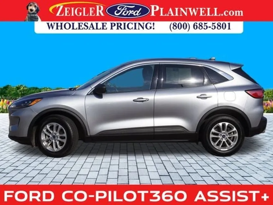2022 Ford Escape SE photo 1