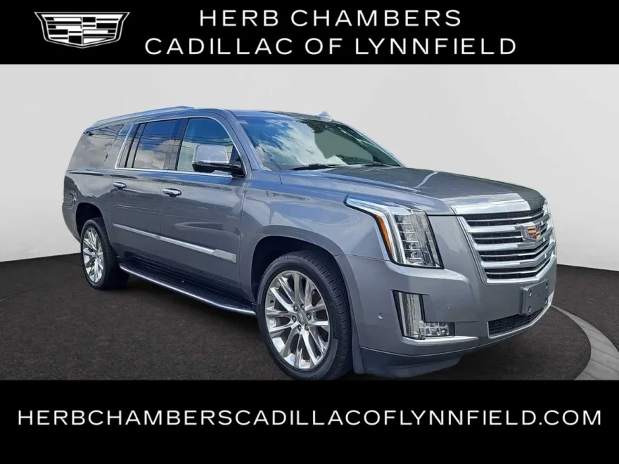 2019 Cadillac Escalade ESV Luxury photo 1