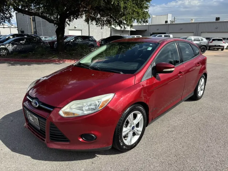 2014 Ford Focus SE photo 1