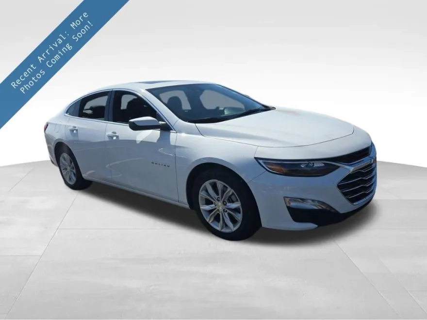 2024 Chevrolet Malibu 1LT photo 1
