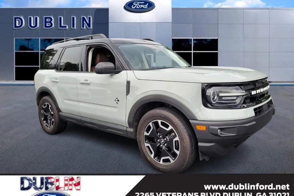 2021 Ford Bronco Sport Outer Banks photo 1