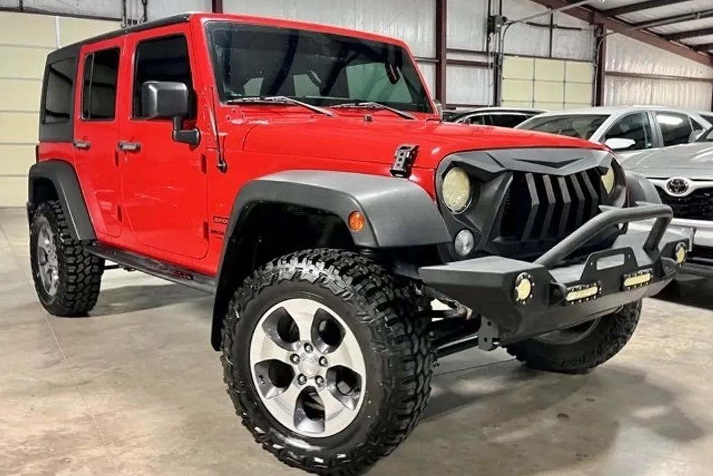 2015 Jeep Wrangler Unlimited Sport photo 1