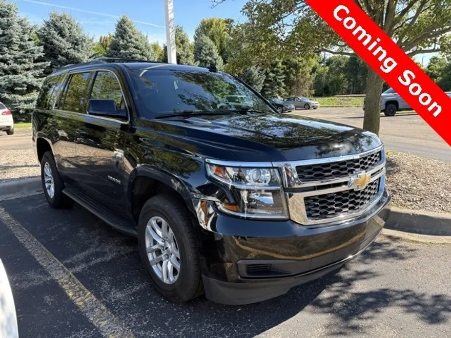 2019 Chevrolet Tahoe LT photo 1