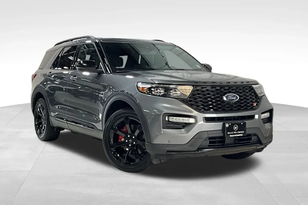2024 Ford Explorer ST photo 1