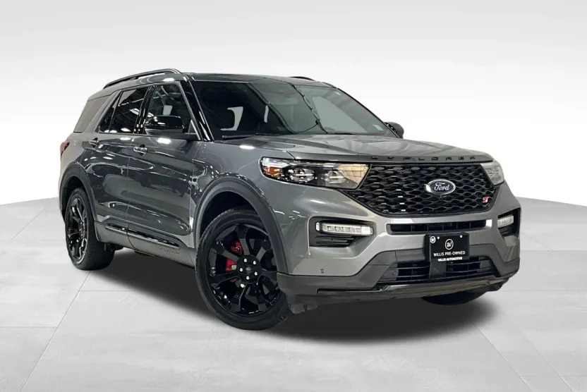 2024 Ford Explorer ST photo 1