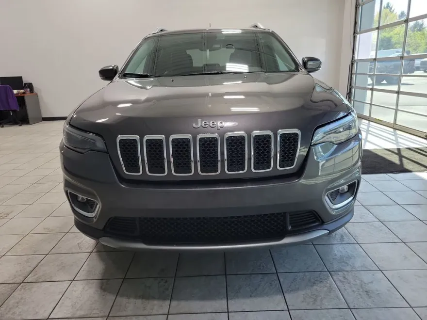 2020 Jeep Cherokee Limited photo 1