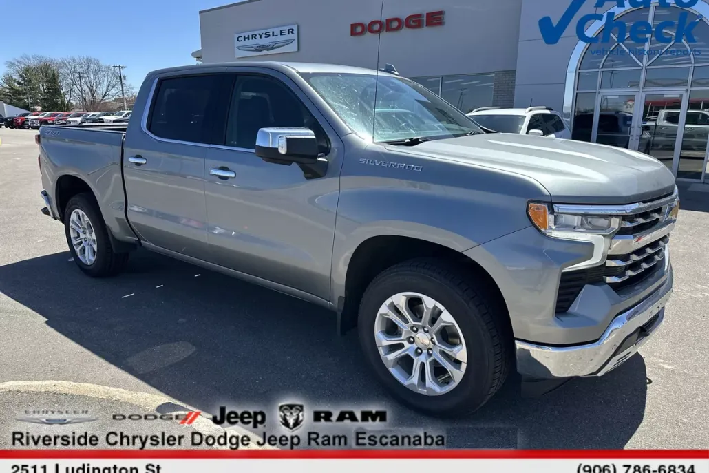 2023 Chevrolet Silverado 1500 LTZ photo 1