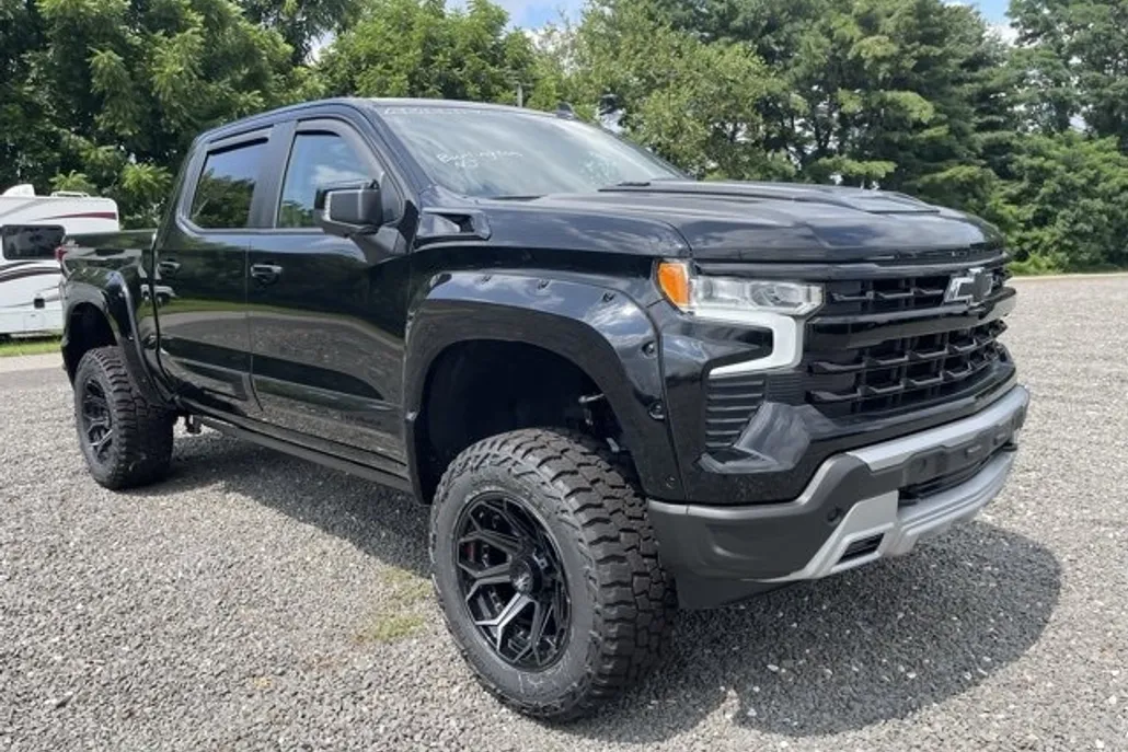 2025 Chevrolet Silverado 1500 RST photo 1
