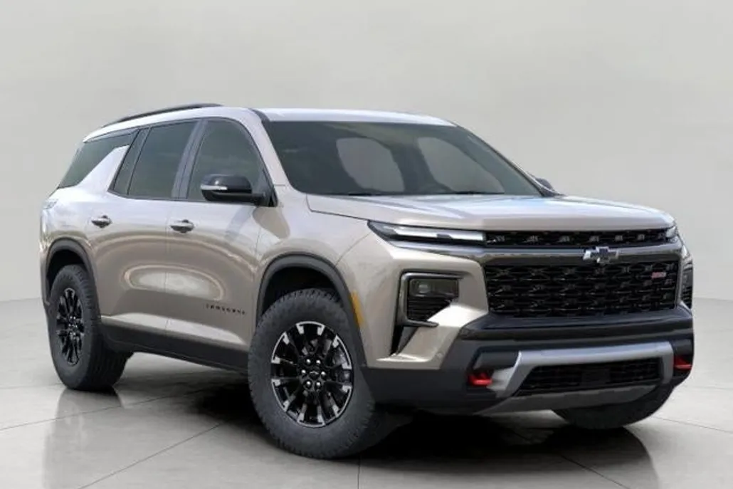 2026 Chevrolet Traverse Z71 photo 1