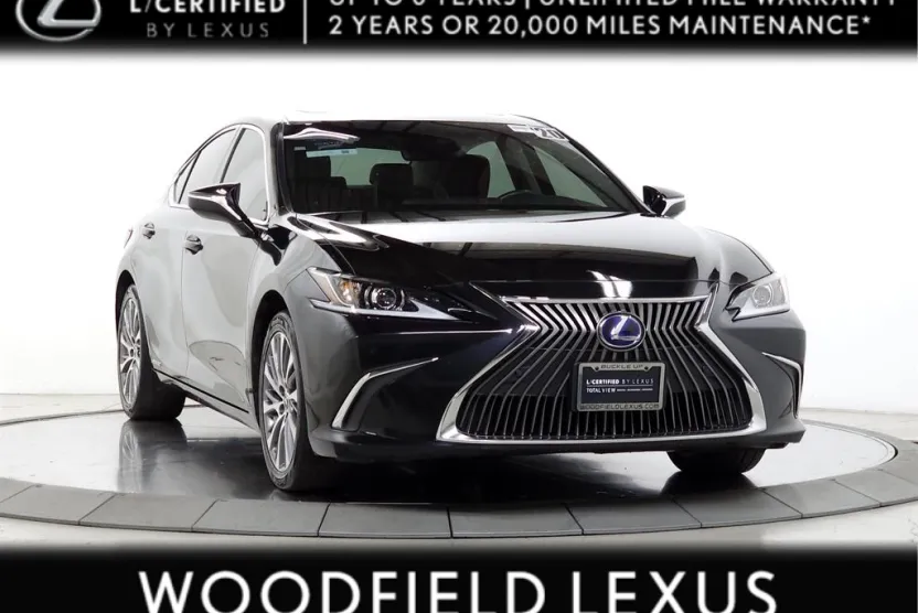 2020 Lexus ES 300h photo 1