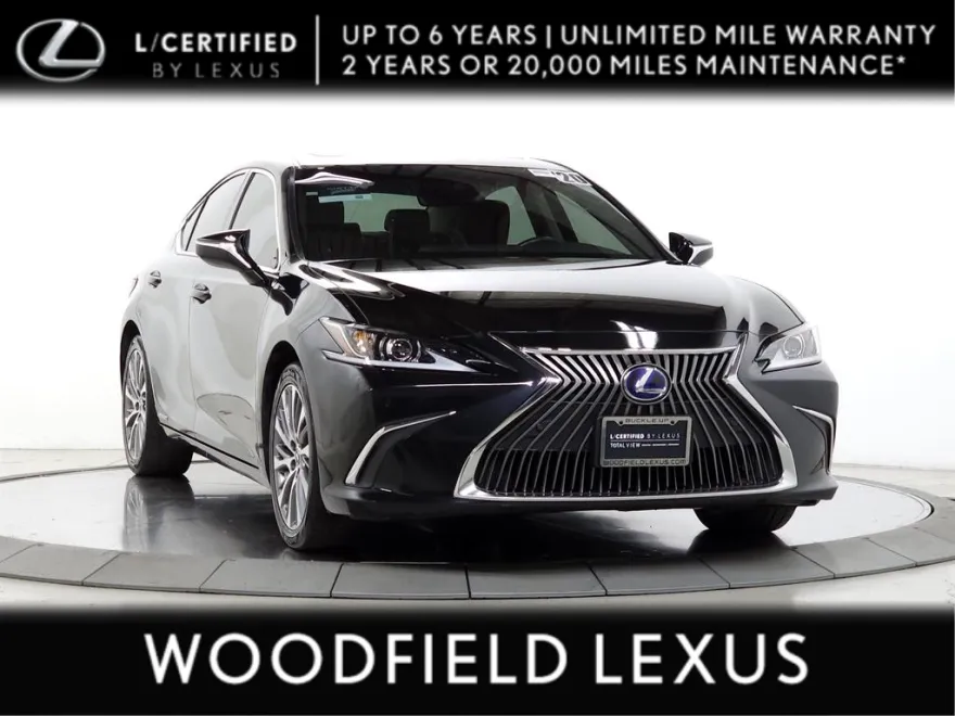 2020 Lexus ES 300h photo 1
