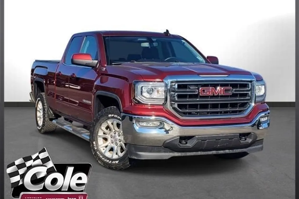 2017 Gmc Sierra 1500 SLE photo 1