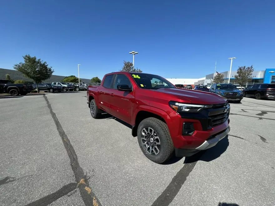 2026 Chevrolet Colorado Z71 photo 1