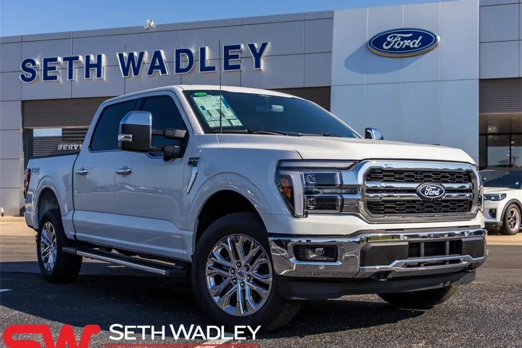 2025 Ford F-150 Lariat photo 1