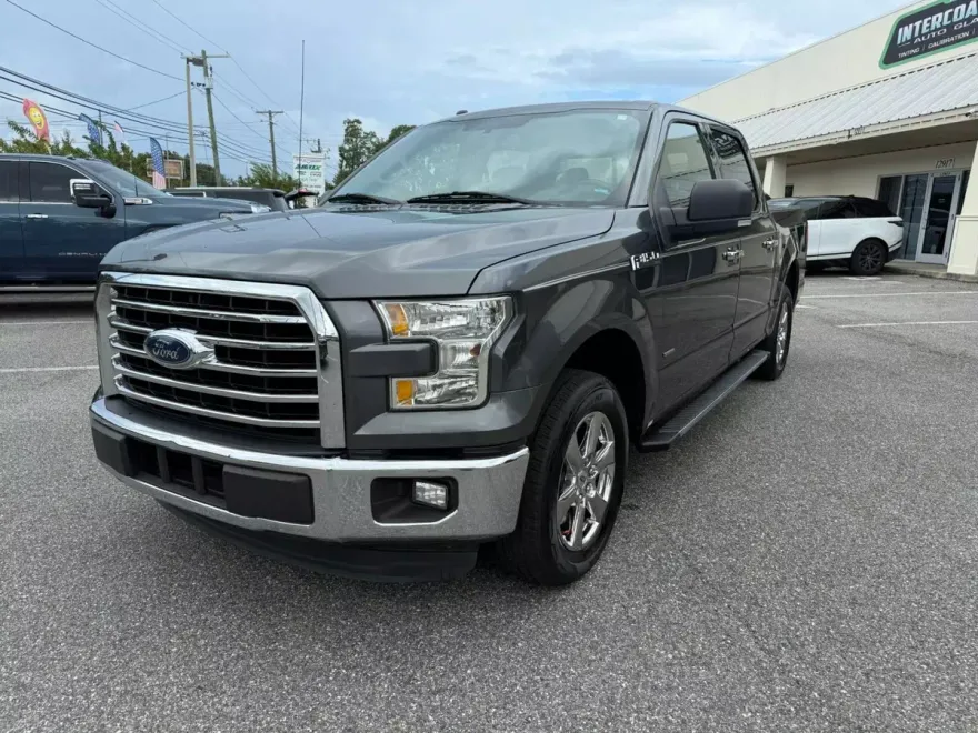 2016 Ford F-150 photo 1