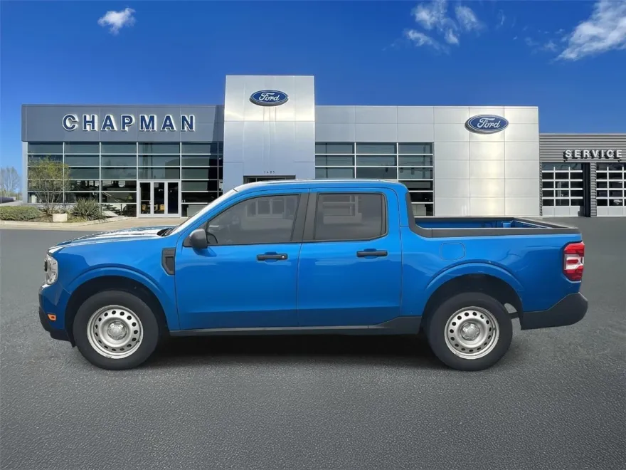 2022 Ford Maverick XL photo 1