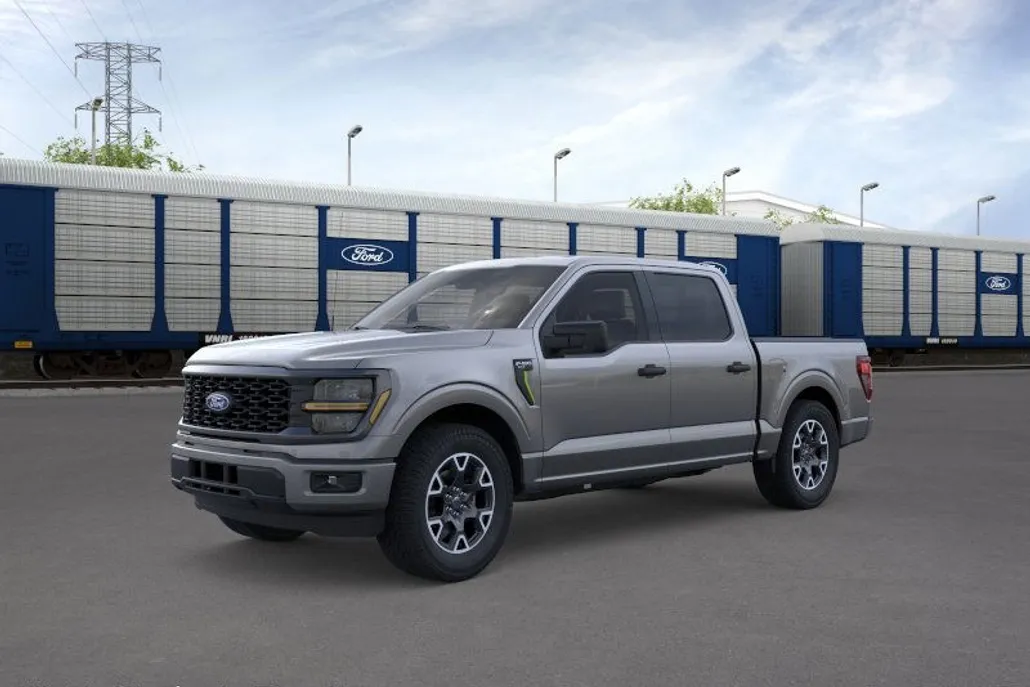 2025 Ford F-150 STX photo 1